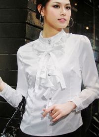 красива бяла блуза 3
