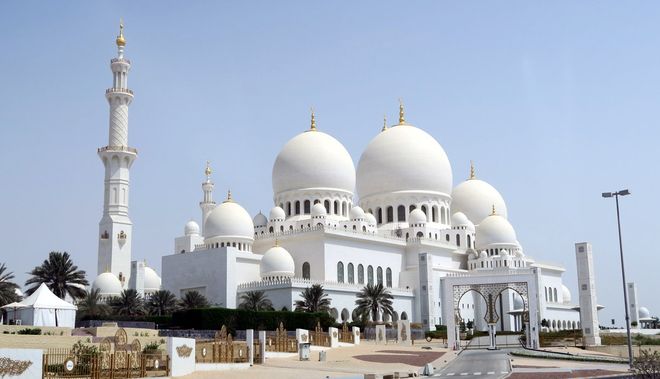 Мечеть шейха Зайда (Белая мечеть), Абу-Даби