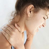 potkožne akne uzroka leđa