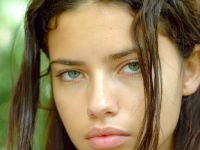 Adriana Lima bez makijażu 4