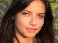Adriana Lima brez ličila 5