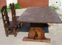 Starý dřevěný nábytek 2