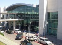 Здание международного аэропорта Ларнаки, Кипр