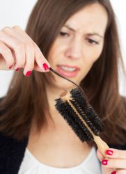 Šampon pro ztrátu vlasů alerana