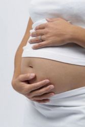 amnijska tekočina pri nosečnicah