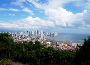Вид с Анкон Хилл на Панама-Сити
