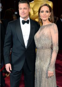 Анджелина Джоли и Брэд Питт на церемонии «Оскар» в 2014 году