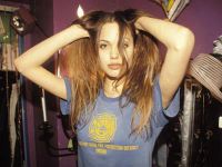 Angelina Jolie w młodości 11