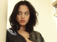 Анджелина Джоли в младостта си