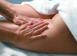 Kako narediti proti celulitno masažo doma 1