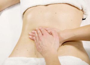 како направити анти-целулитску масажу стомака 3