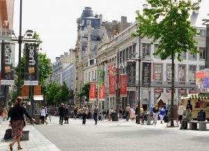 Улица Meir - шоппинг-центр Антверпена