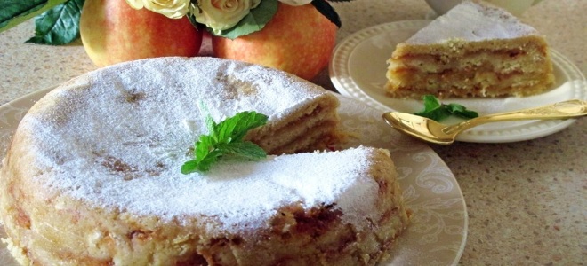 ябълка торта в бавна готварска печка