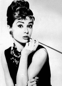 Audrey Hepburn styl 2
