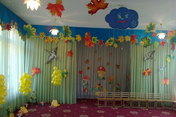 Jesienna dekoracja przedszkola 4