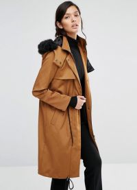 podzimní dámský kabát s kapucí 1