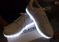фитнес обувки с осветление1