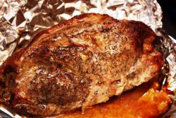 Svinjsko meso v foliji v peči
