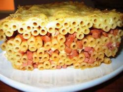 špagety s klobásou