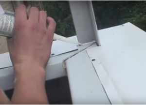 Ostakljivanje balkona s vlastitim rukama29