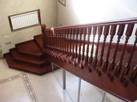 izrezljane balustirne lesene stopnice 7
