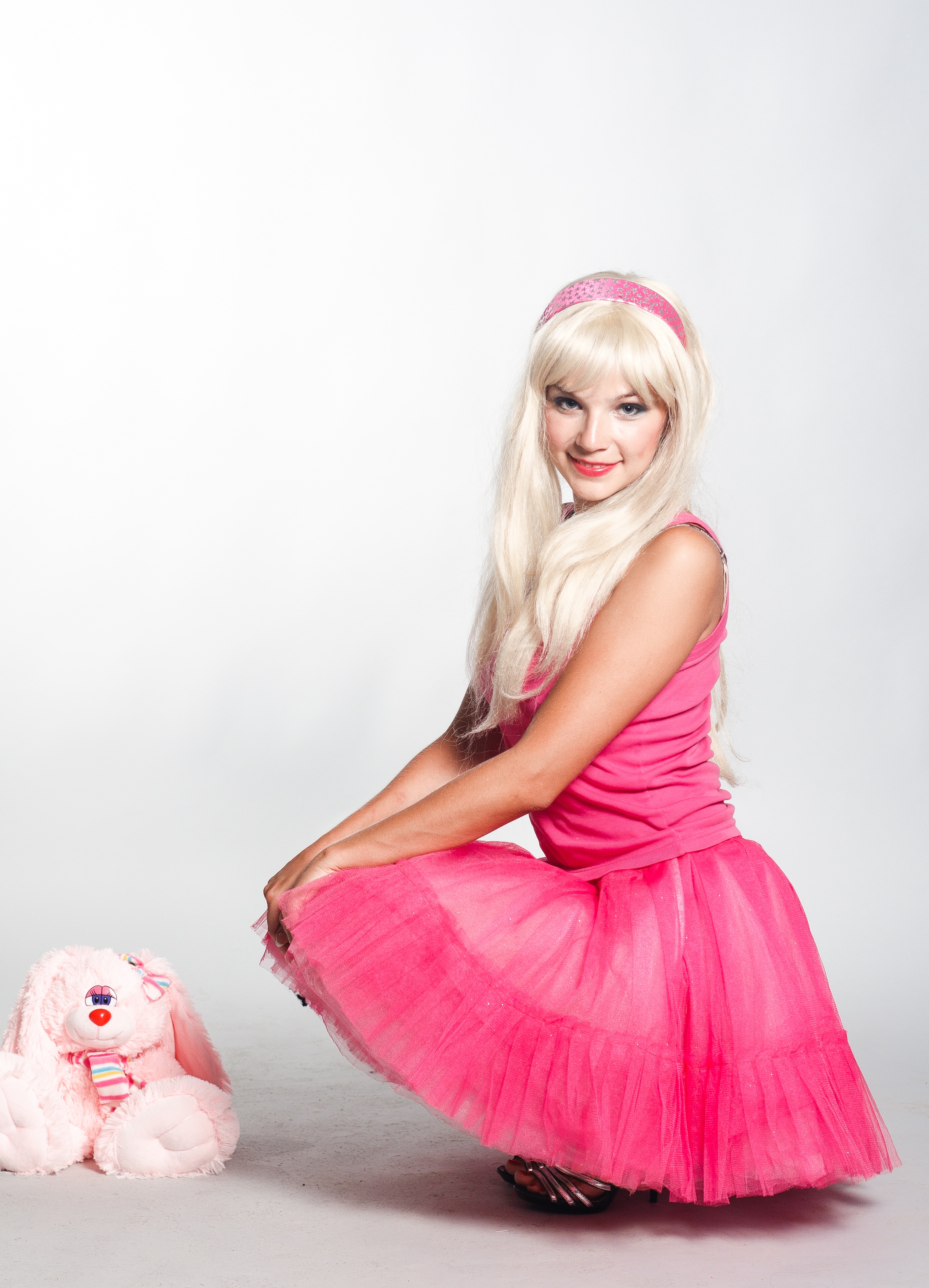 Блондинка в розовом платье. Таня Тузова Барби. Фотосессия в стиле Барби.