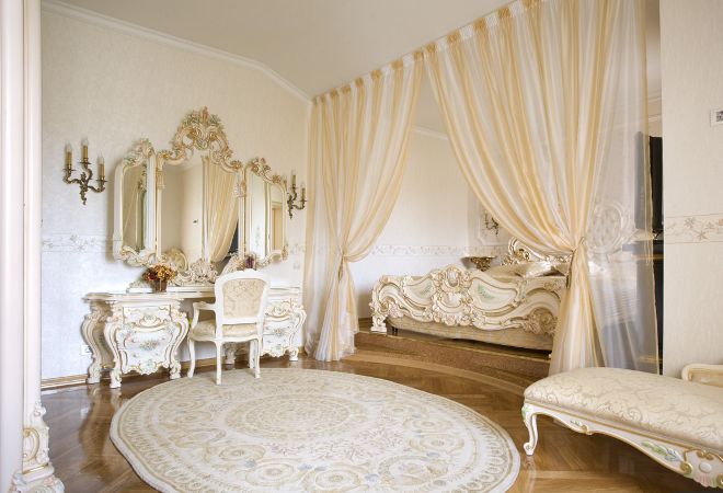 унутрашњост барокне собе