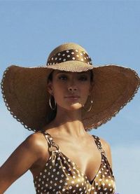 Plážové klobouky 2013 2