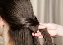 Piękne fryzury łatwe i proste 3