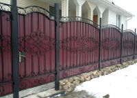 прелепа ограда од валовите плоче 6