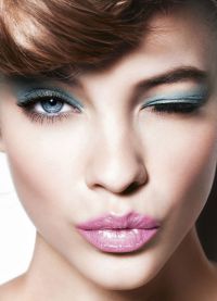 modré oční make-up nápady 9