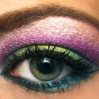 krásný denní make-up pro zelené oči 8