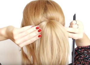 как да направите красив стил за средна коса 8