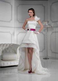 bílé krásné šaty 9