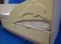 delfínová postel se zásuvkami 7