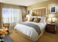 Dizajn spavaćih soba u svijetlim bojama5