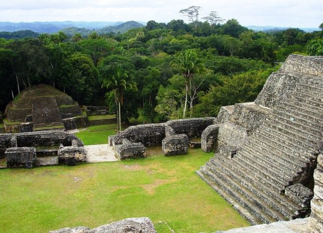 Караколь - комплекс строений майя