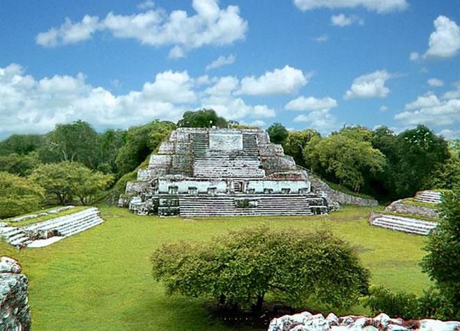 Алтун Ха - руины древнего города майя