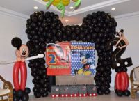 Narozeniny ve stylu Mickey Mouse1