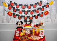 Mickey Mouse Narozeniny