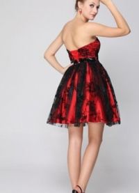 Czarno-czerwona sukienka 5
