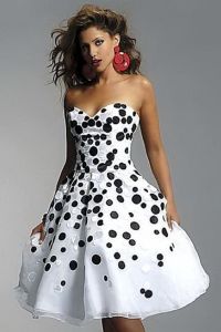 Czarno-biała sukienka 9