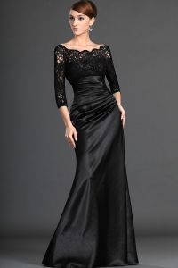 вечерна черна рокля с дантела 9