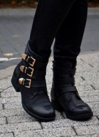 černé dámské boty 1