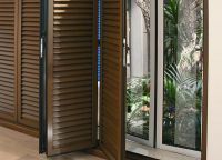 Blinds doors11