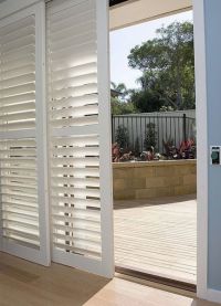 Blinds doors14