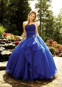 Niebieska suknia ślubna 8
