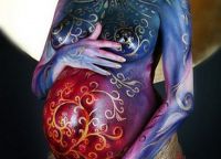 боядисване на тялото за бременни жени7