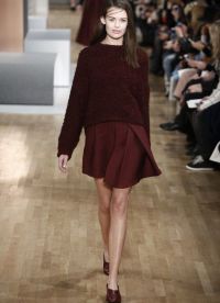 burgundy skirt5