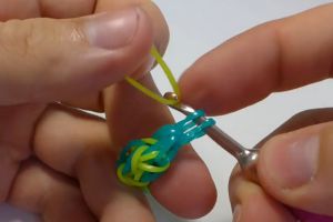 zapestnica iz elastičnih trakov čipke 31